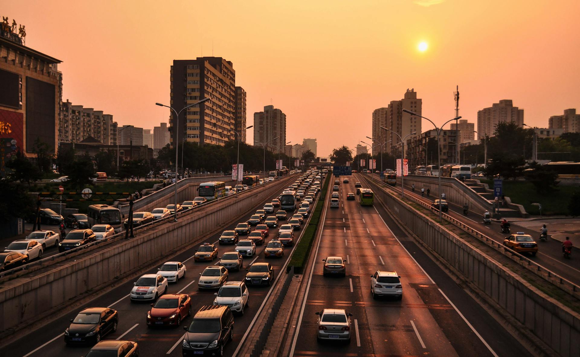 Traffic on a busy road